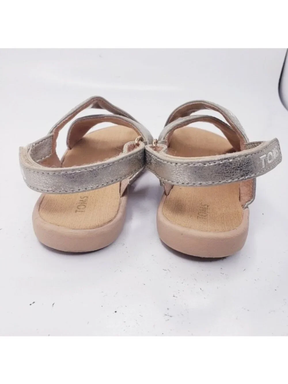 Toms Desert Taupe Shimmer Faux Leather Tiny Viv Sandals Girls Toddler Size 8